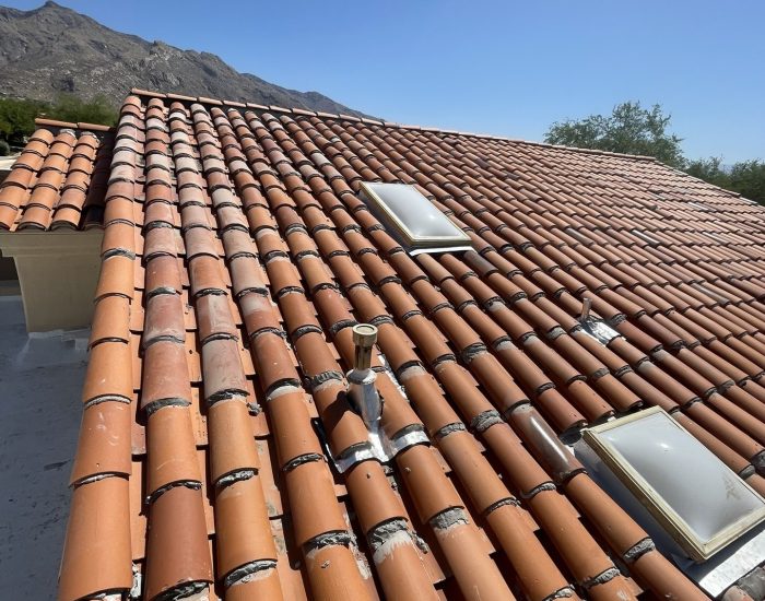 Clay 2 Piece Tile